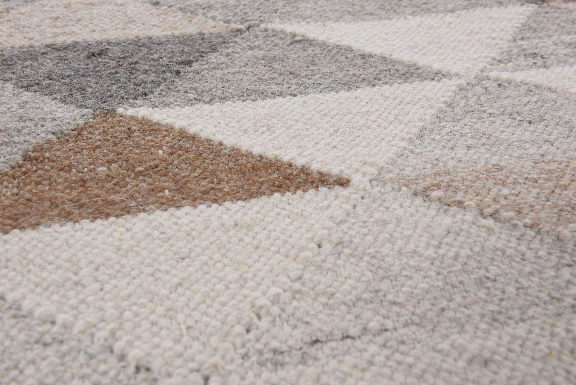 Handgewebter Kelim Teppich Triangle beige Naturteppich