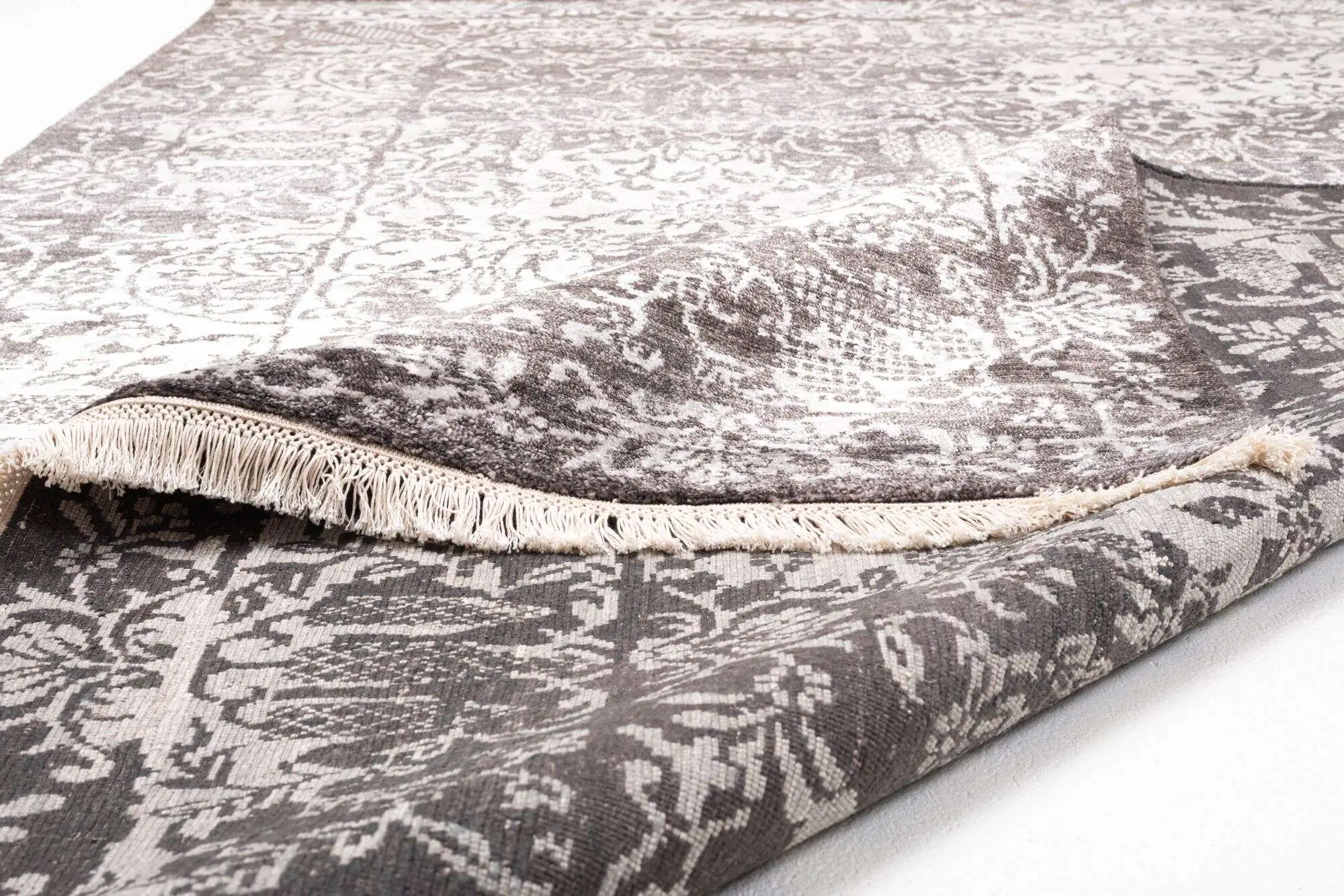 Vintage Teppich Queensland 160x230cm Handgeknüpft Viskose grau