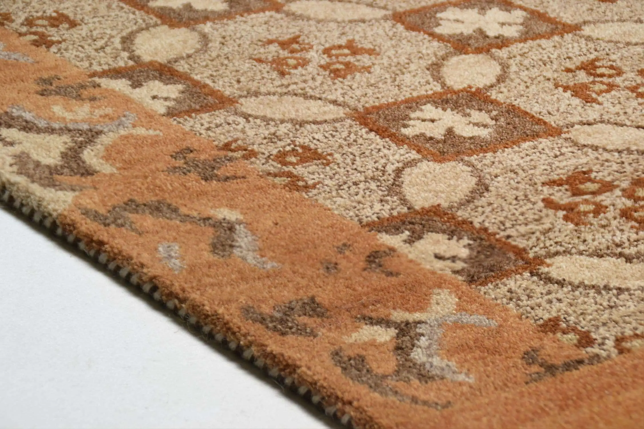 Fauna Patchwork Teppich Handtuft Wolle im Wunschmaß