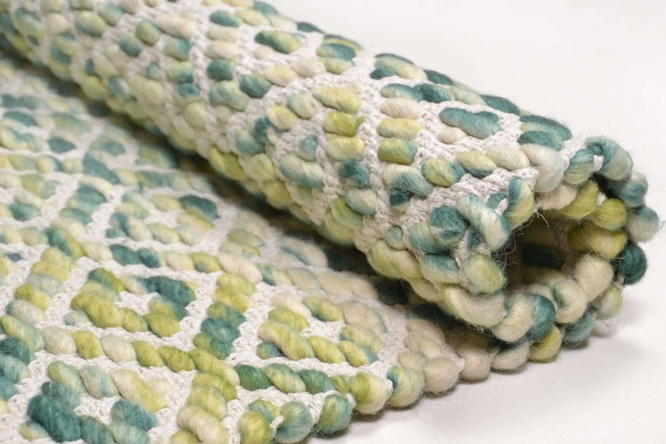 Smooth Comfort Diamond Handwebteppich grün Teppich Wolle